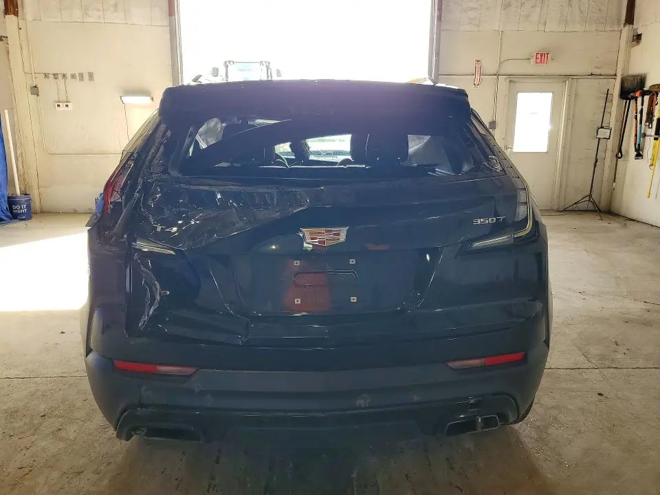 2023 CADILLAC XT4 SPORT  