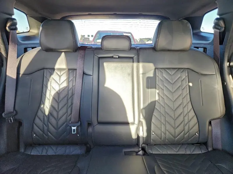 2024 KIA SPORTAGE X LINE  