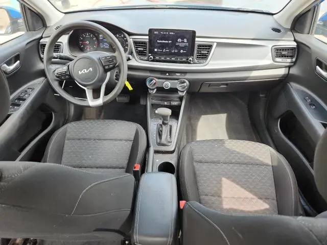 2022 KIA RIO LX  
