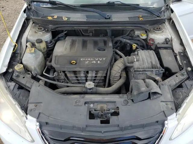 2012 CHRYSLER 200 LX  