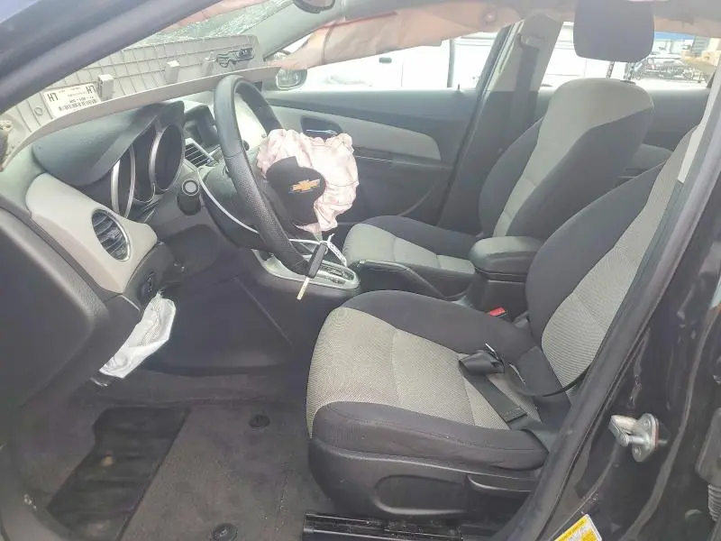 2013 CHEVROLET CRUZE LS  