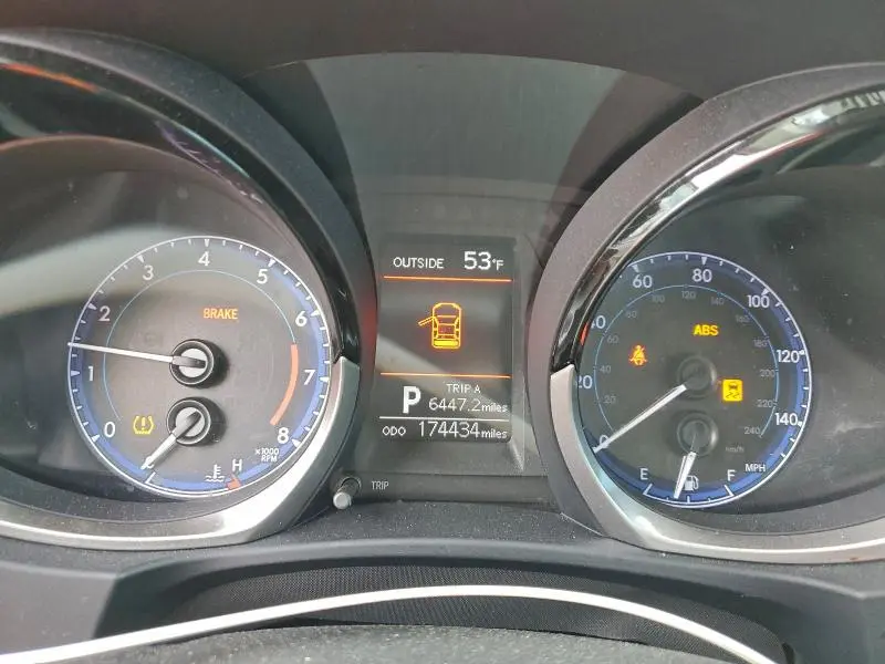 2014 TOYOTA COROLLA L  