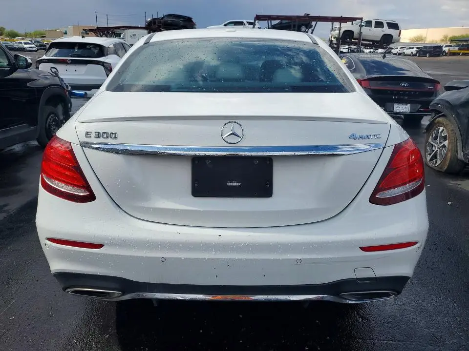 2017 MERCEDES-BENZ E 300 4MATIC  