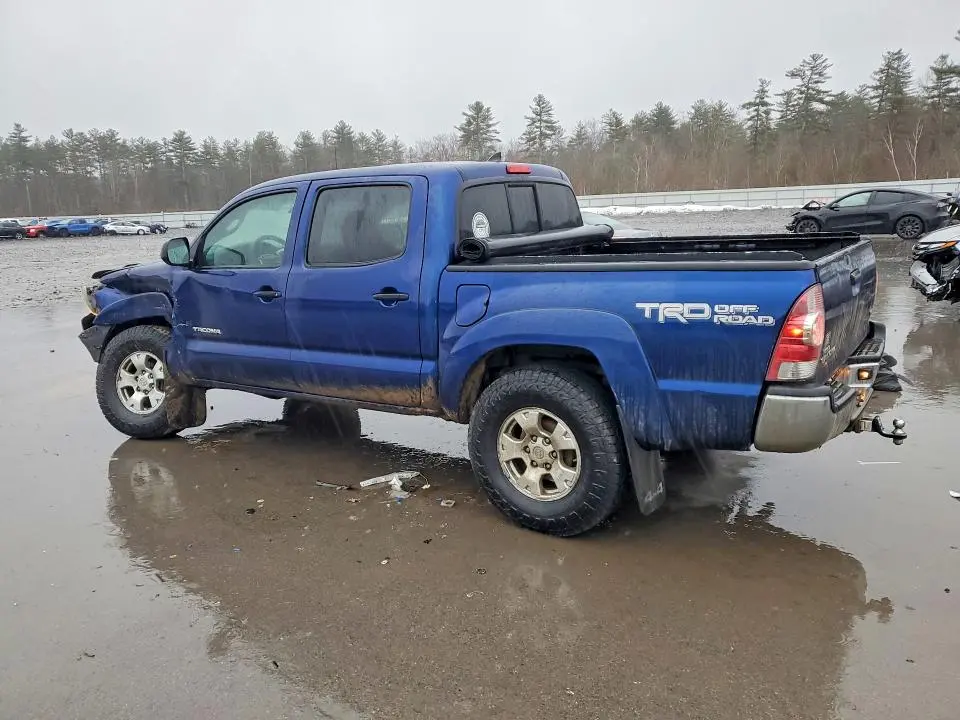 2015 TOYOTA TACOMA V6  