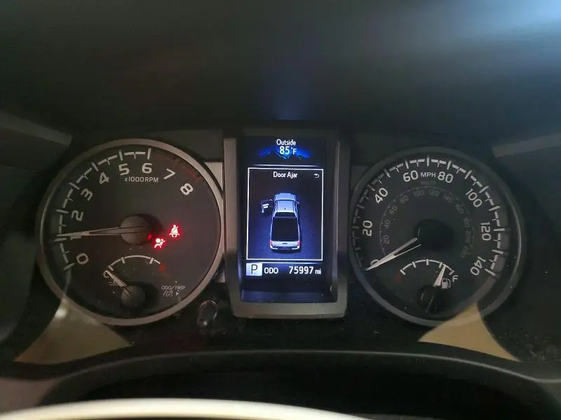 2017 TOYOTA TACOMA TRD SPORT  
