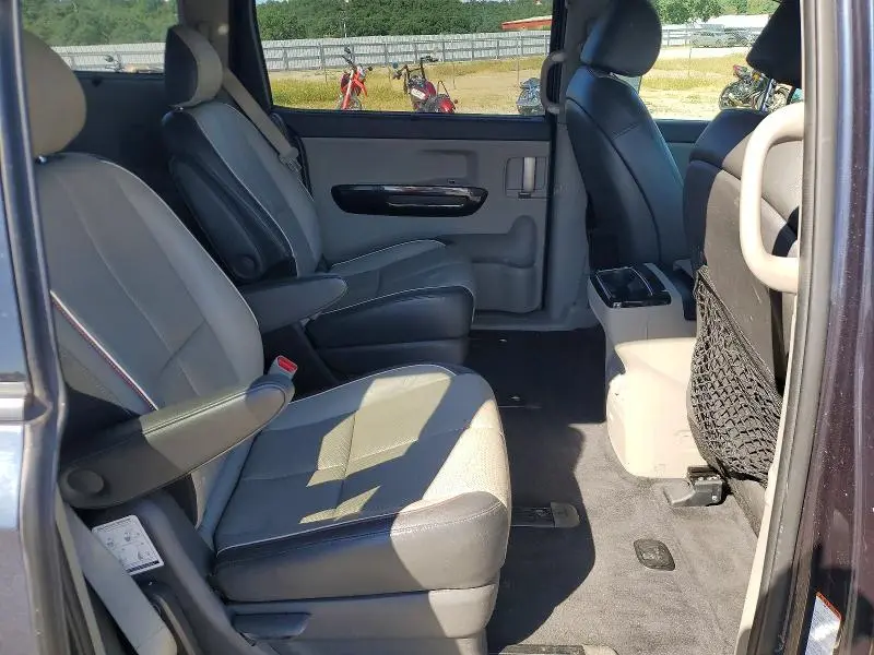 2015 KIA SEDONA SX  