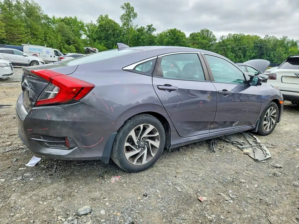 2017 HONDA CIVIC EX  
