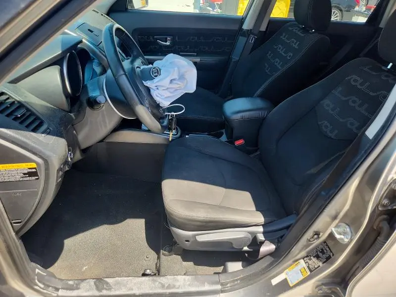 2012 KIA SOUL +  