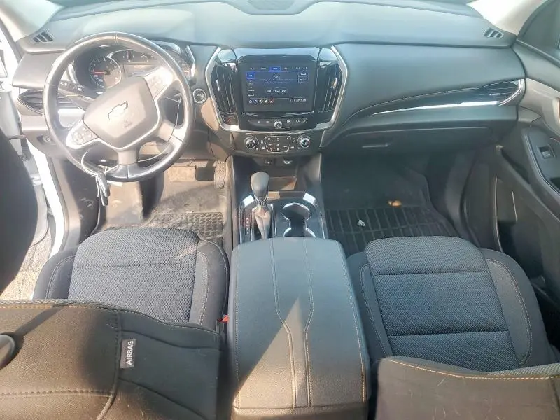 2021 CHEVROLET TRAVERSE LT  