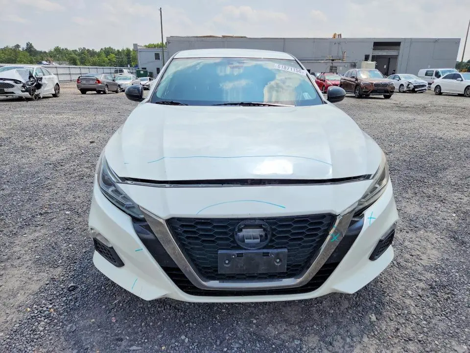2020 NISSAN ALTIMA SR  