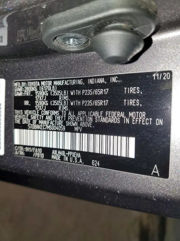 2021 TOYOTA SIENNA LE  