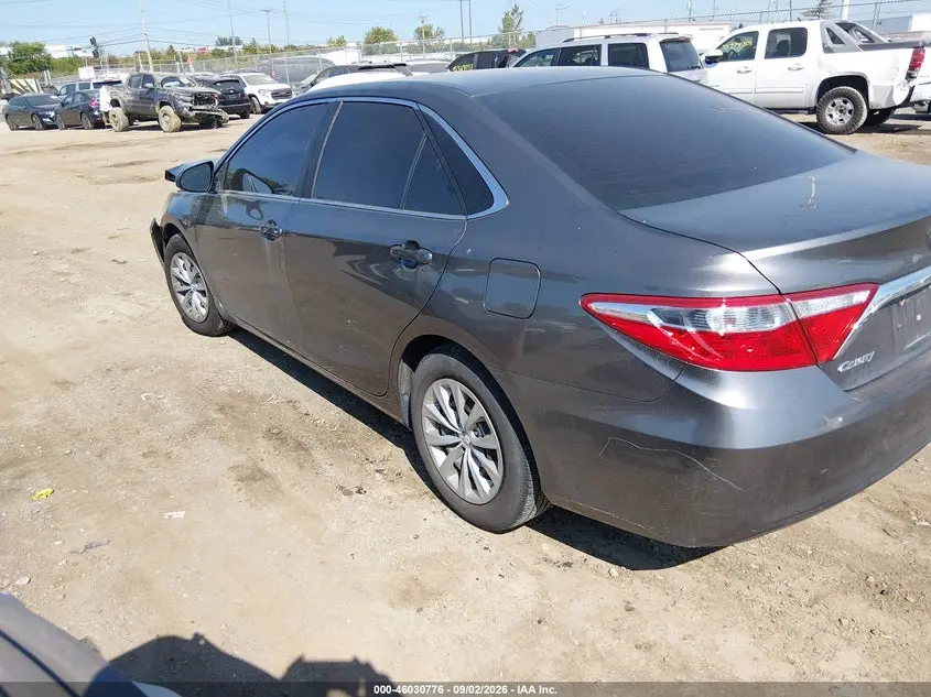 2016 TOYOTA CAMRY LE