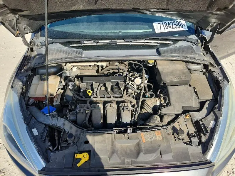 2016 FORD FOCUS SE  