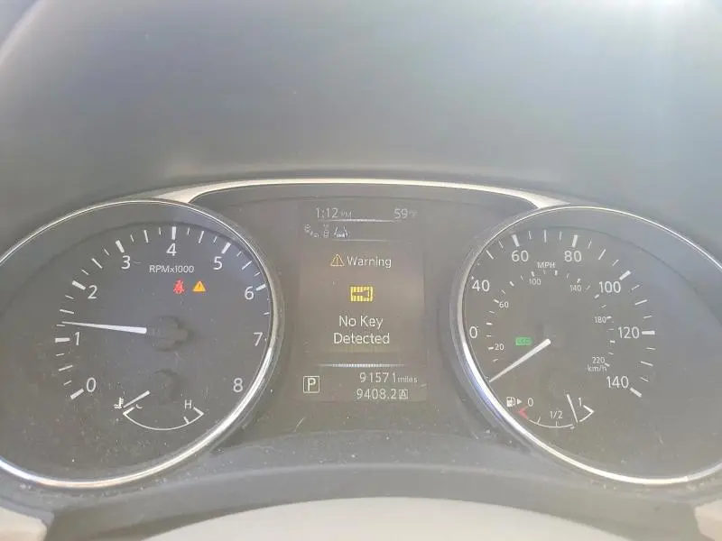 2015 NISSAN ROGUE SL  