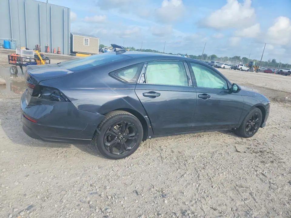 2025 HONDA ACCORD SE  