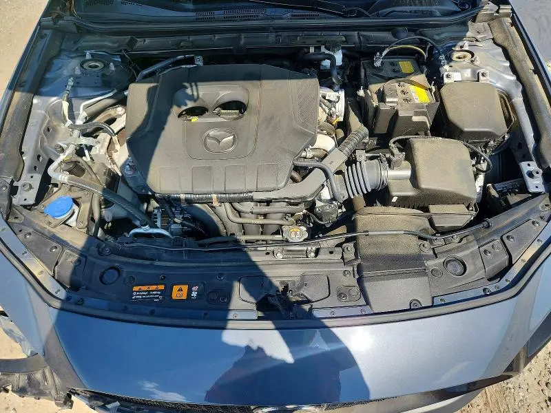 2025 MAZDA 3 PREFERRED  
