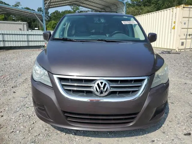 2011 VOLKSWAGEN ROUTAN SE  