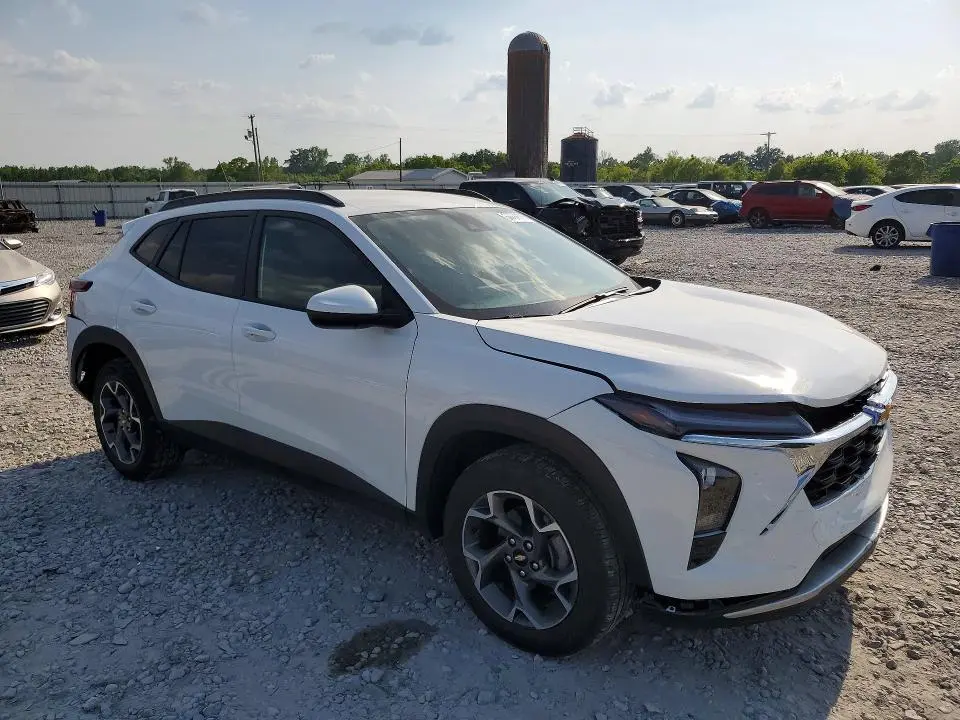 2025 CHEVROLET TRAX 1LT  