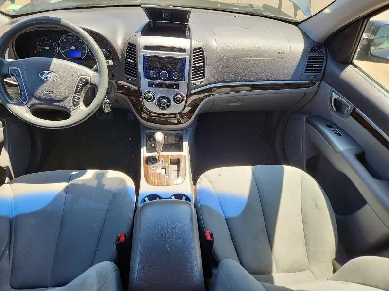 2011 HYUNDAI SANTA FE GLS  