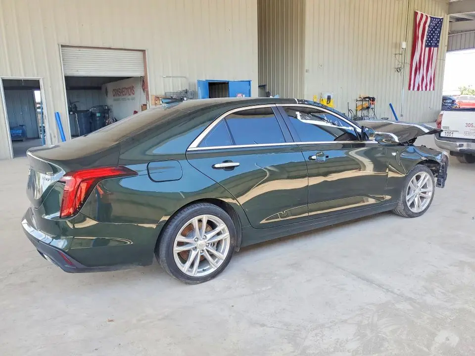 2021 CADILLAC CT4 LUXURY  