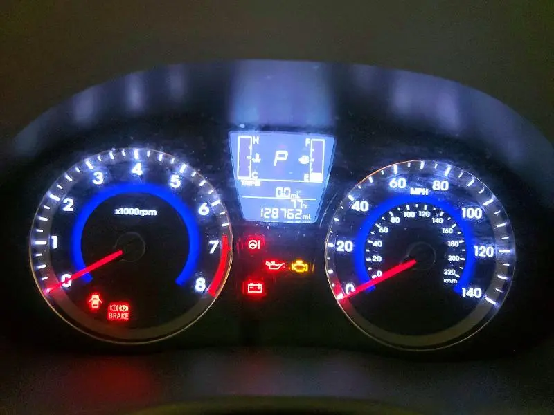 2016 HYUNDAI ACCENT SE  