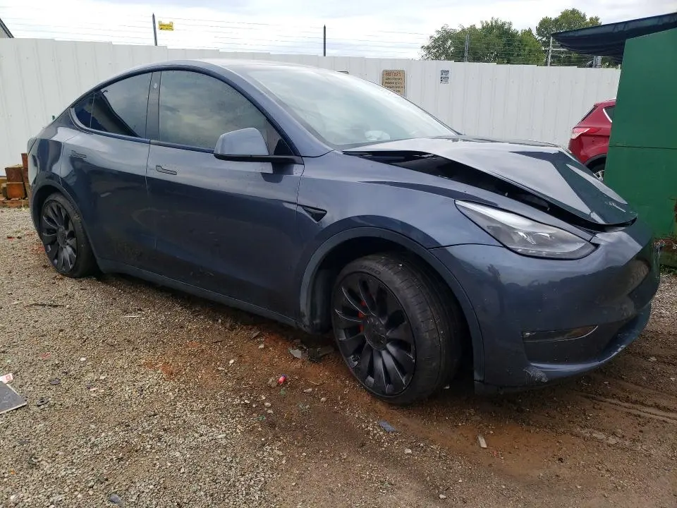 2022 TESLA MODEL Y   