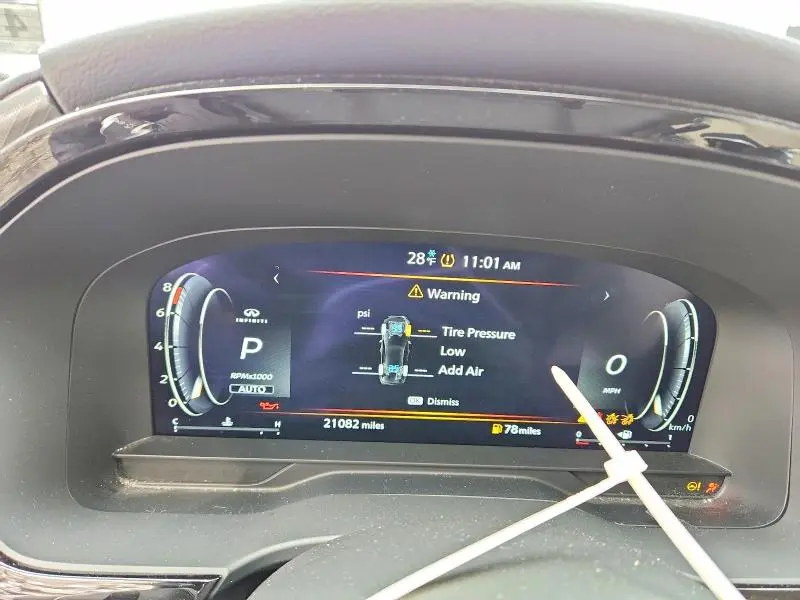 2024 INFINITI QX60 LUXE  