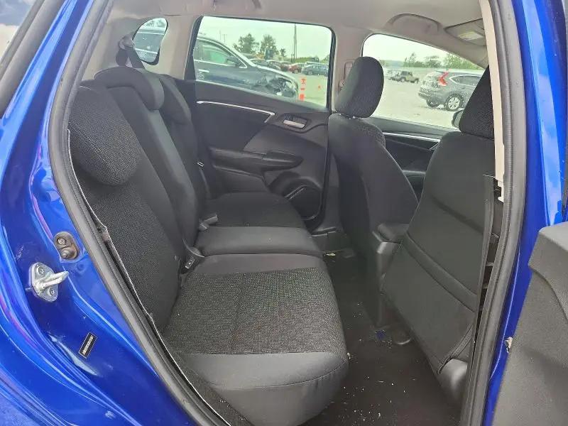 2016 HONDA FIT LX  