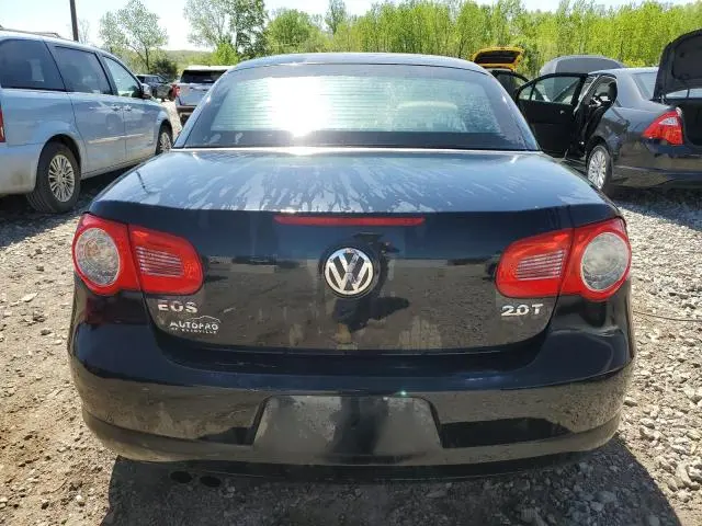 2011 VOLKSWAGEN EOS KOMFORT  