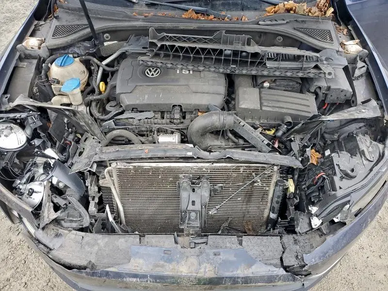 2015 VOLKSWAGEN PASSAT S  