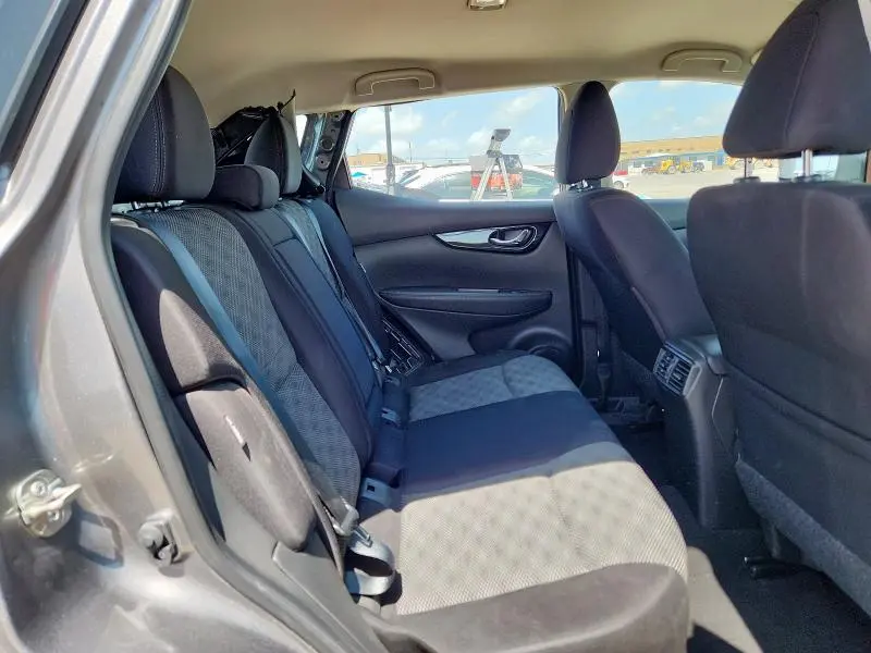 2021 NISSAN ROGUE SPORT SV  
