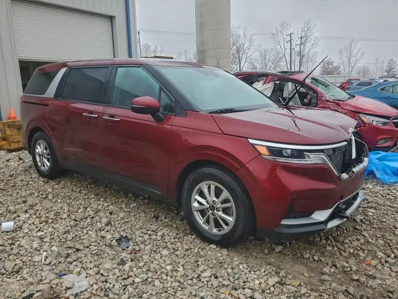 2023 KIA CARNIVAL LX  