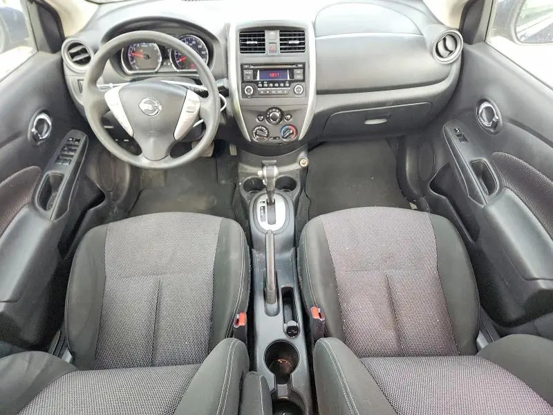 2018 NISSAN VERSA SV  