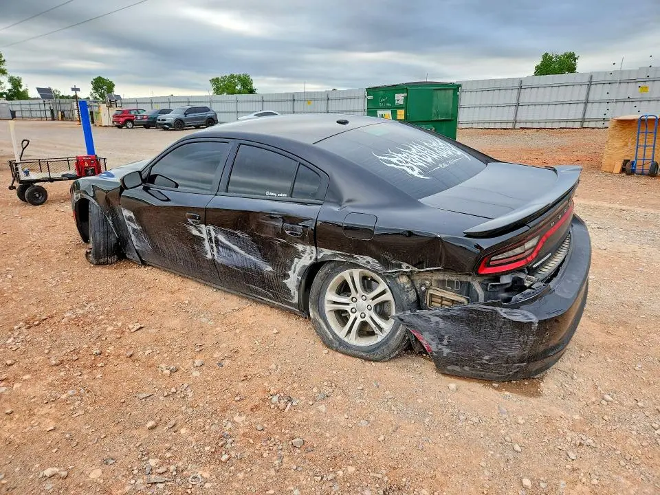 2018 DODGE CHARGER SXT  