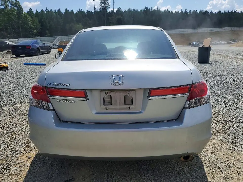 2012 HONDA ACCORD LX  