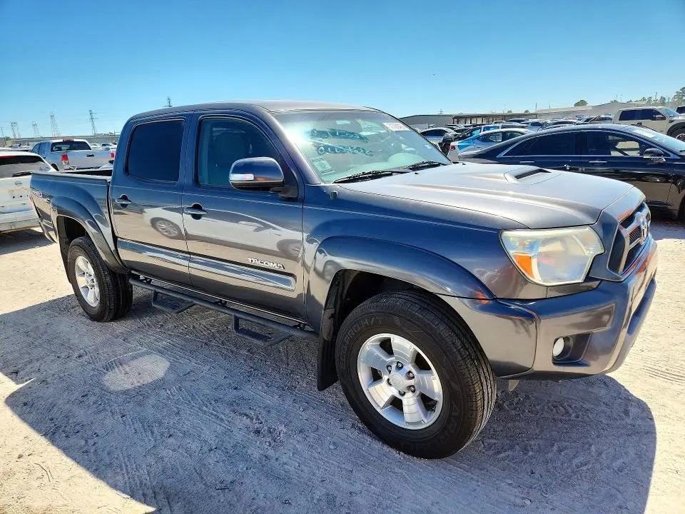 2013 TOYOTA TACOMA DOUBLE CAB PRERUNNER  