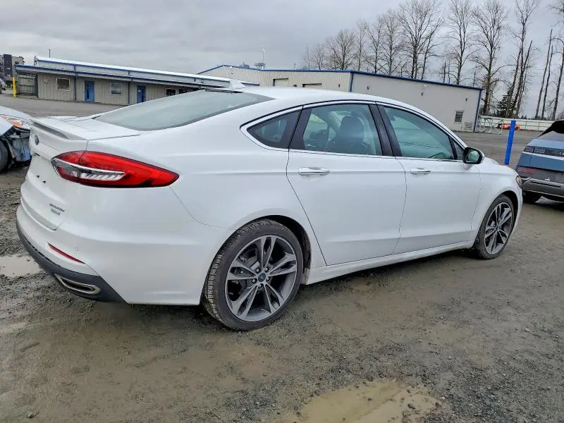 2019 FORD FUSION TITANIUM  