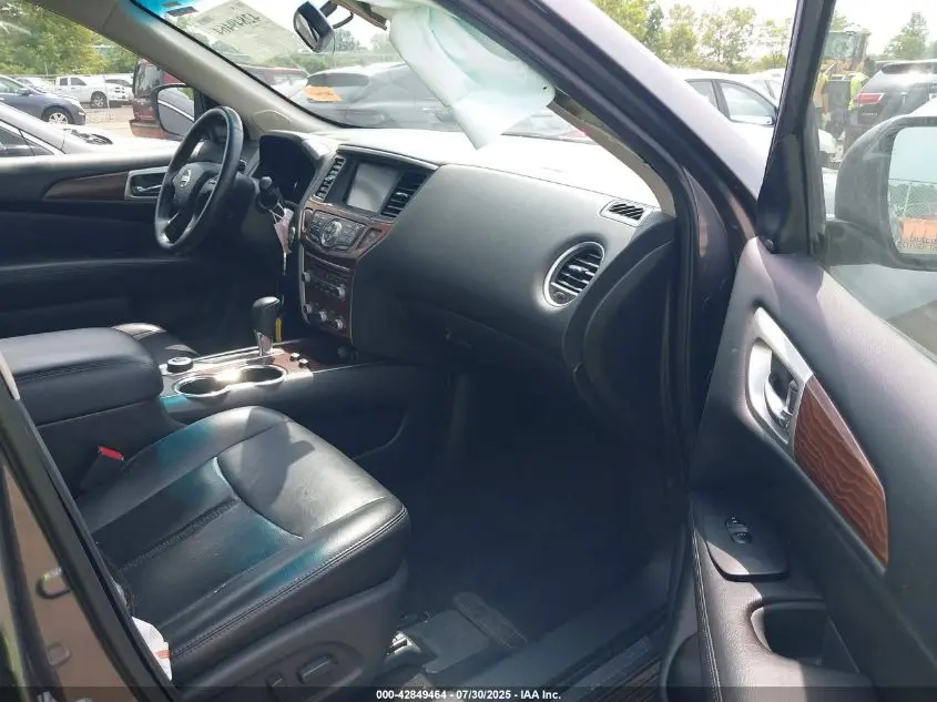2018 NISSAN PATHFINDER PLATINUM