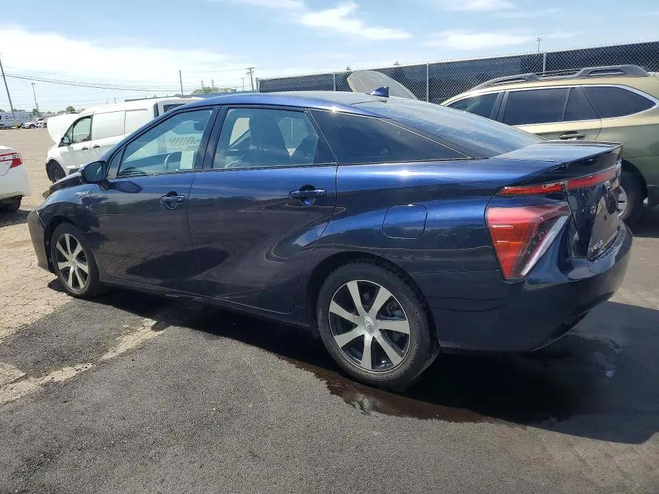 2018 TOYOTA MIRAI BASE  