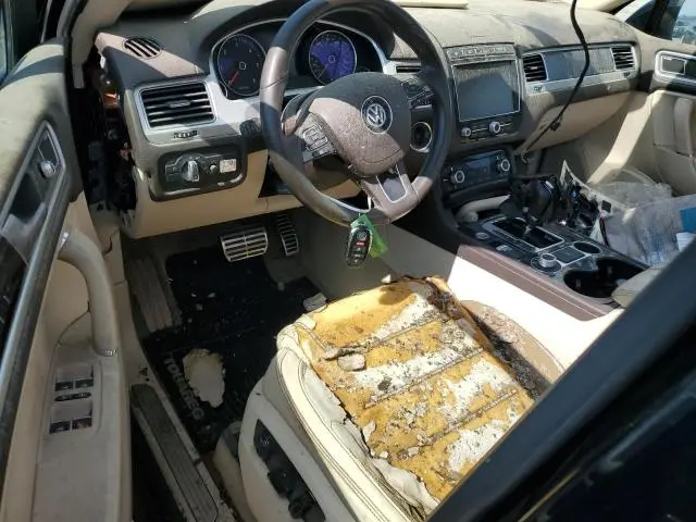 2015 VOLKSWAGEN TOUAREG V6 TDI  