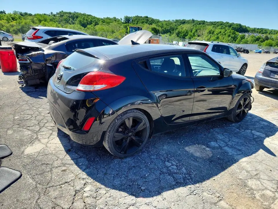 2017 HYUNDAI VELOSTER VALUE EDITION  