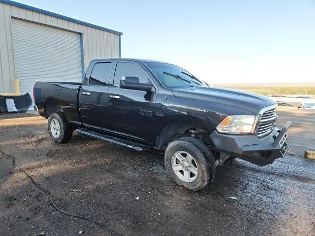 2016 RAM 1500 SLT