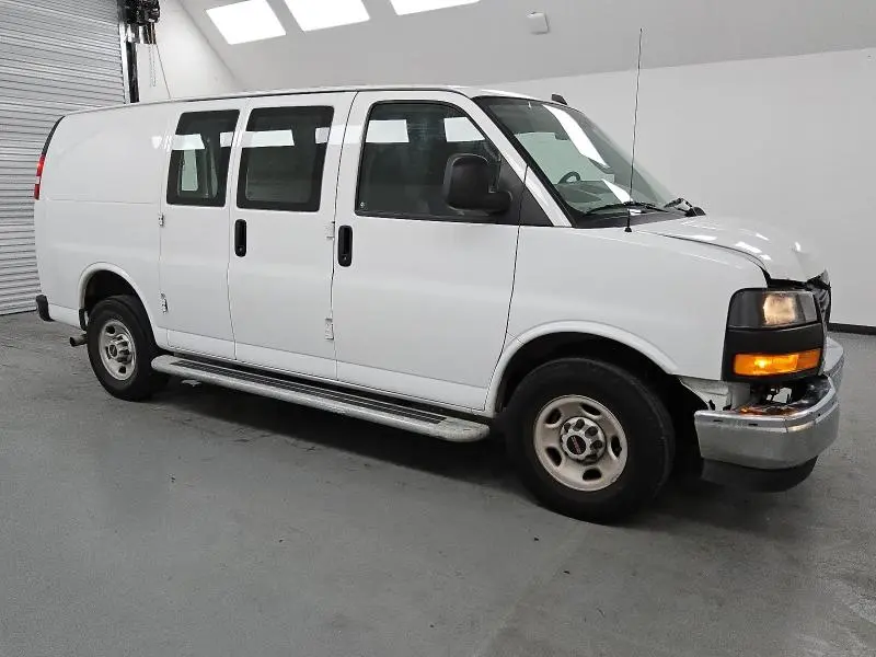 2024 GMC SAVANA G2500  