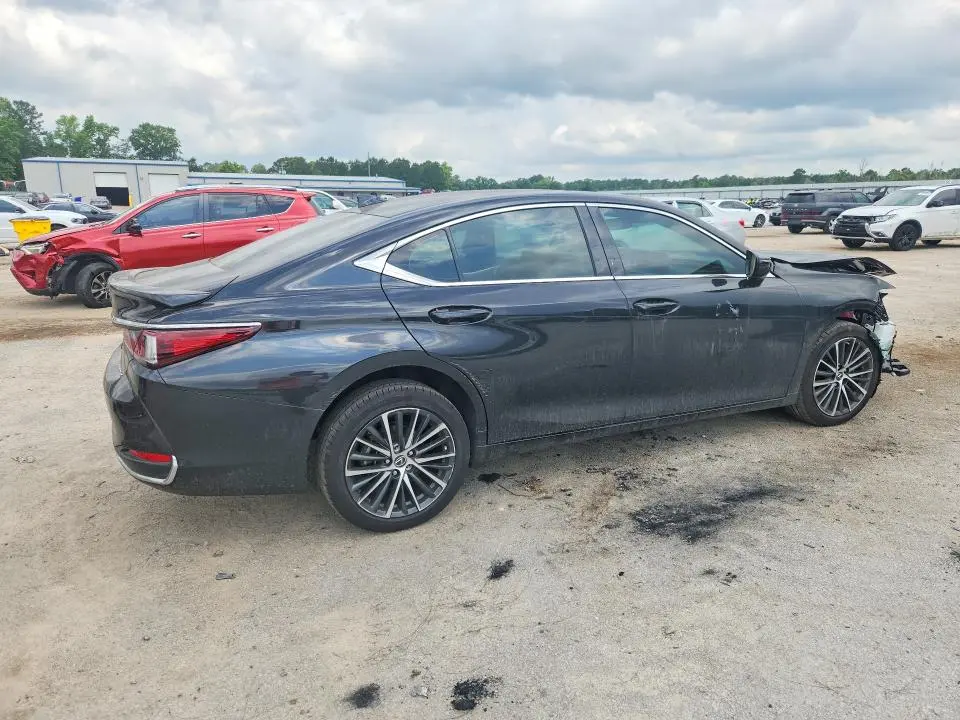 2025 LEXUS ES 300H BASE  