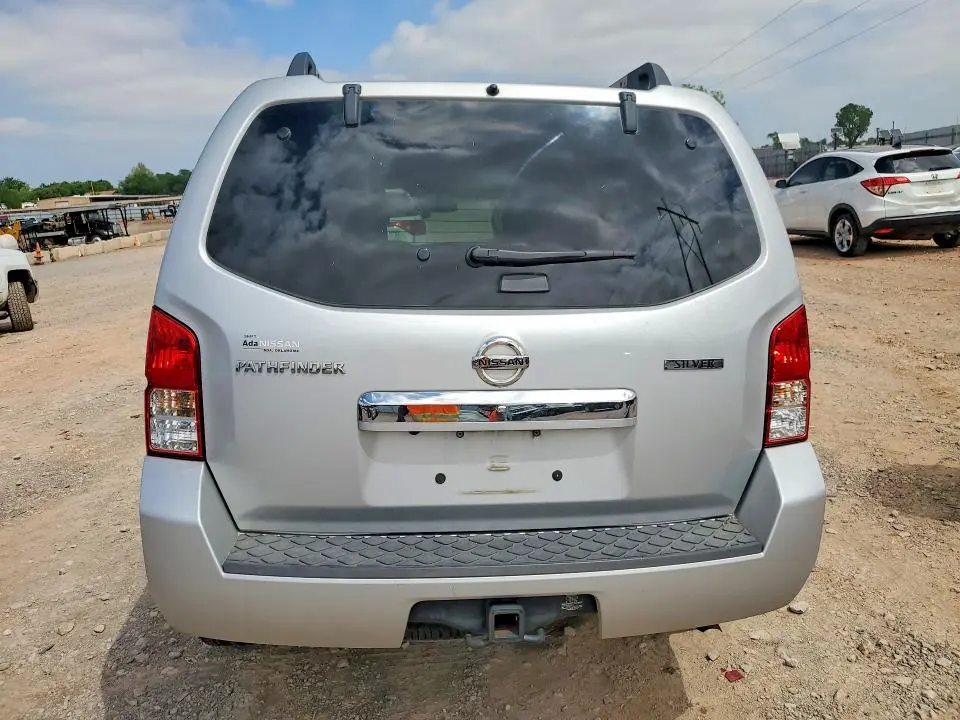 2012 NISSAN PATHFINDER S  