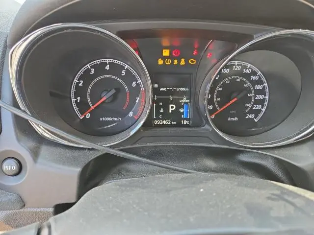 2020 MITSUBISHI RVR SE