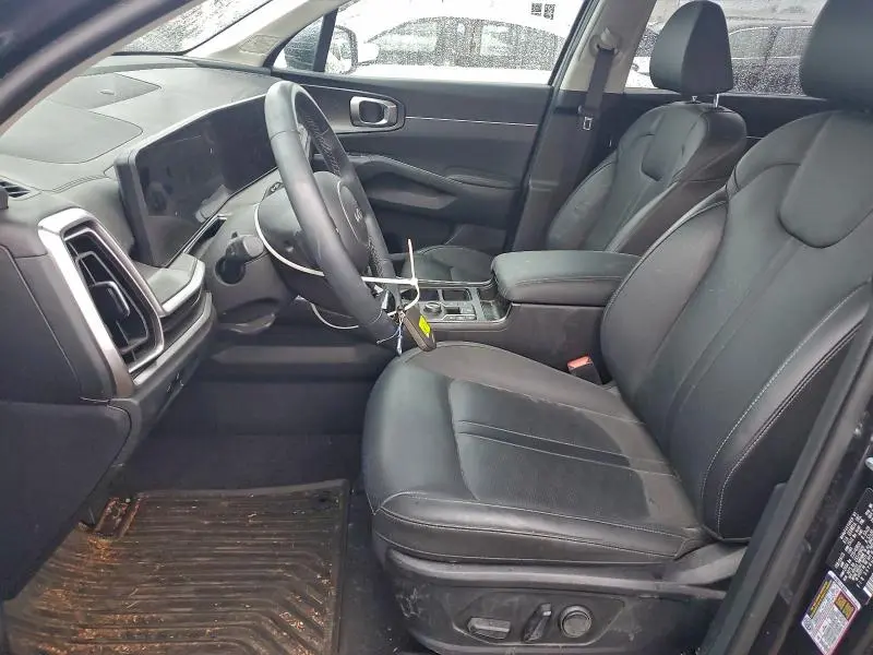 2025 KIA SORENTO EX  