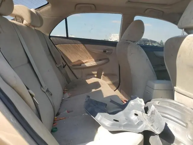 2013 TOYOTA COROLLA BASE  