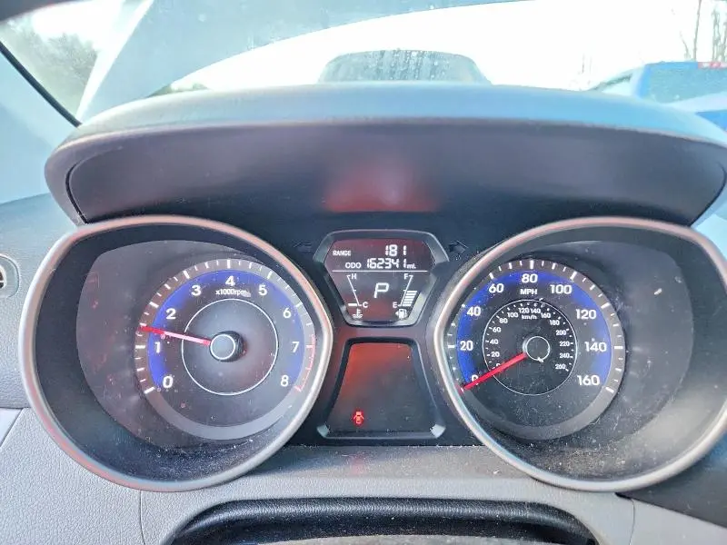 2013 HYUNDAI ELANTRA LIMITED  