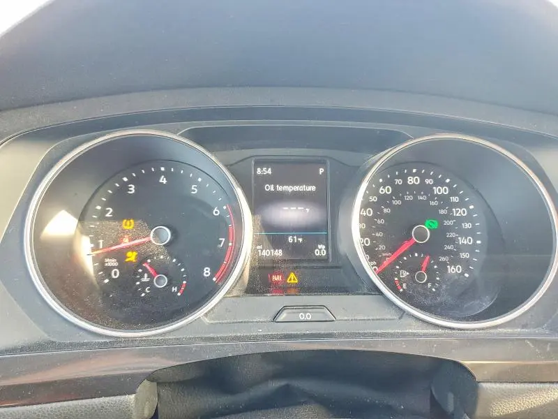 2018 VOLKSWAGEN TIGUAN SE  